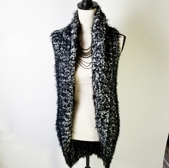 Chico's Terri Knit Sweater Vest sz 1 NWT - Picture 2 of 11